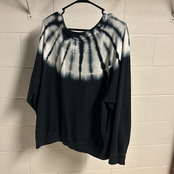 Old Navy, Navy and White Long Sleeve Sweatshirt - Picture 3 of 7